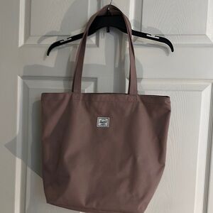 Herschel Supply Company Mauve Tote Bag with Spacious Design